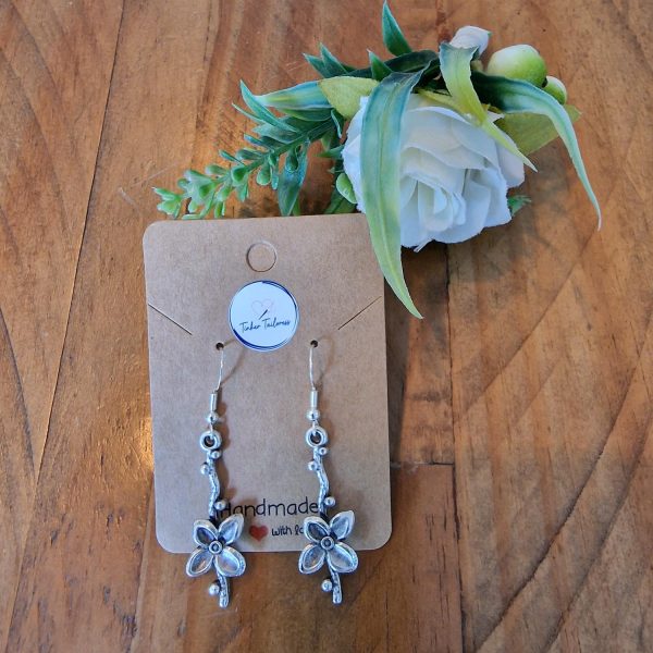 Handmade Antique Silver Daisy Filigree Drop Earrings