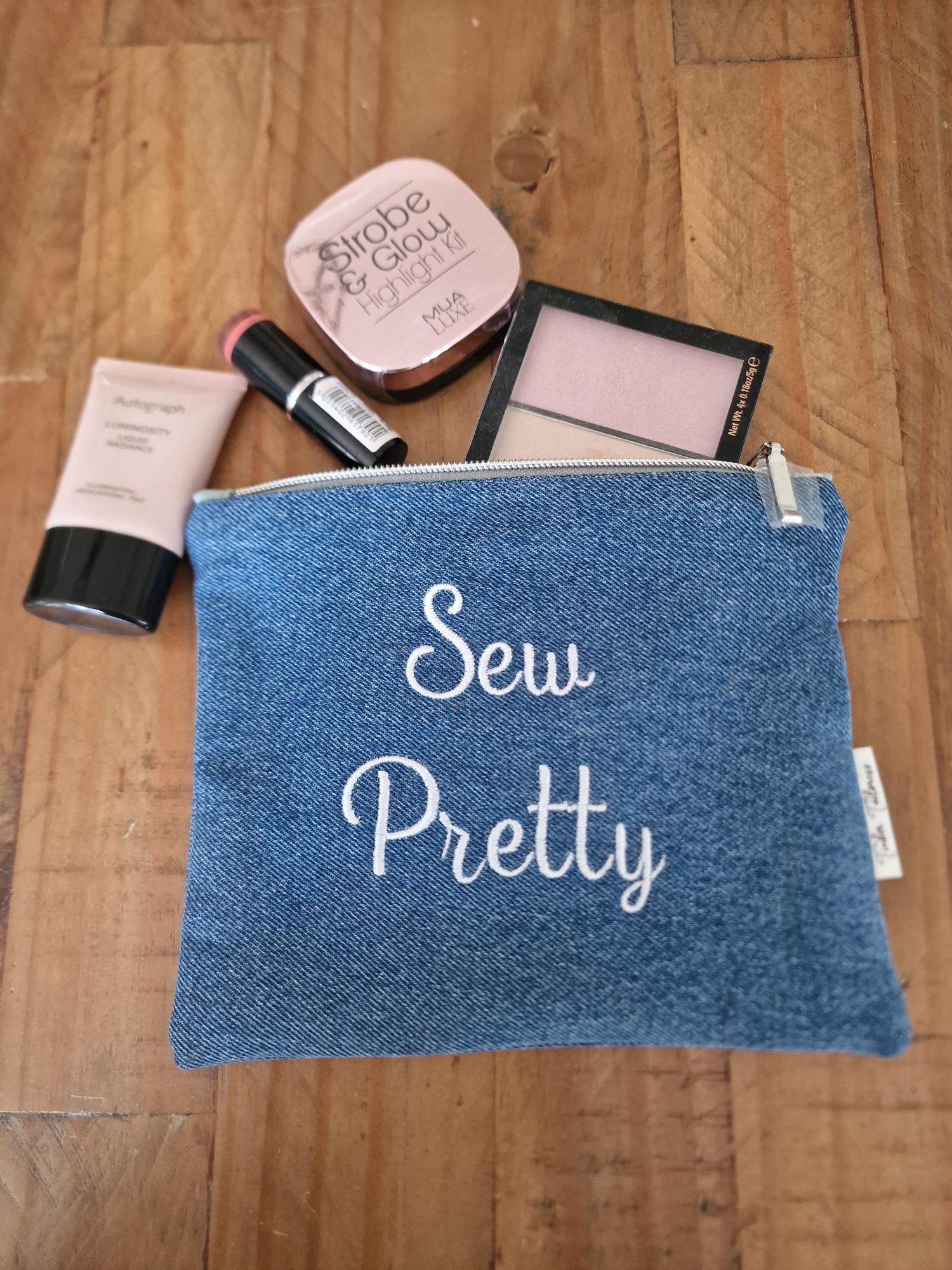Handmade 'Sew Pretty' Upcycled Denim Zipped Purse - Image 3